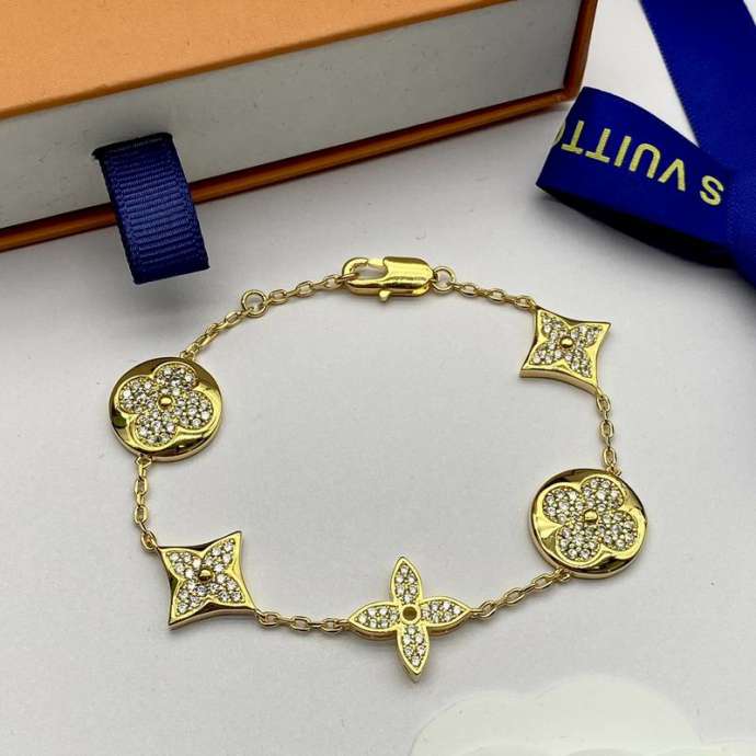 Picture of LV Bracelet _SKULVbracelet06cly5710845